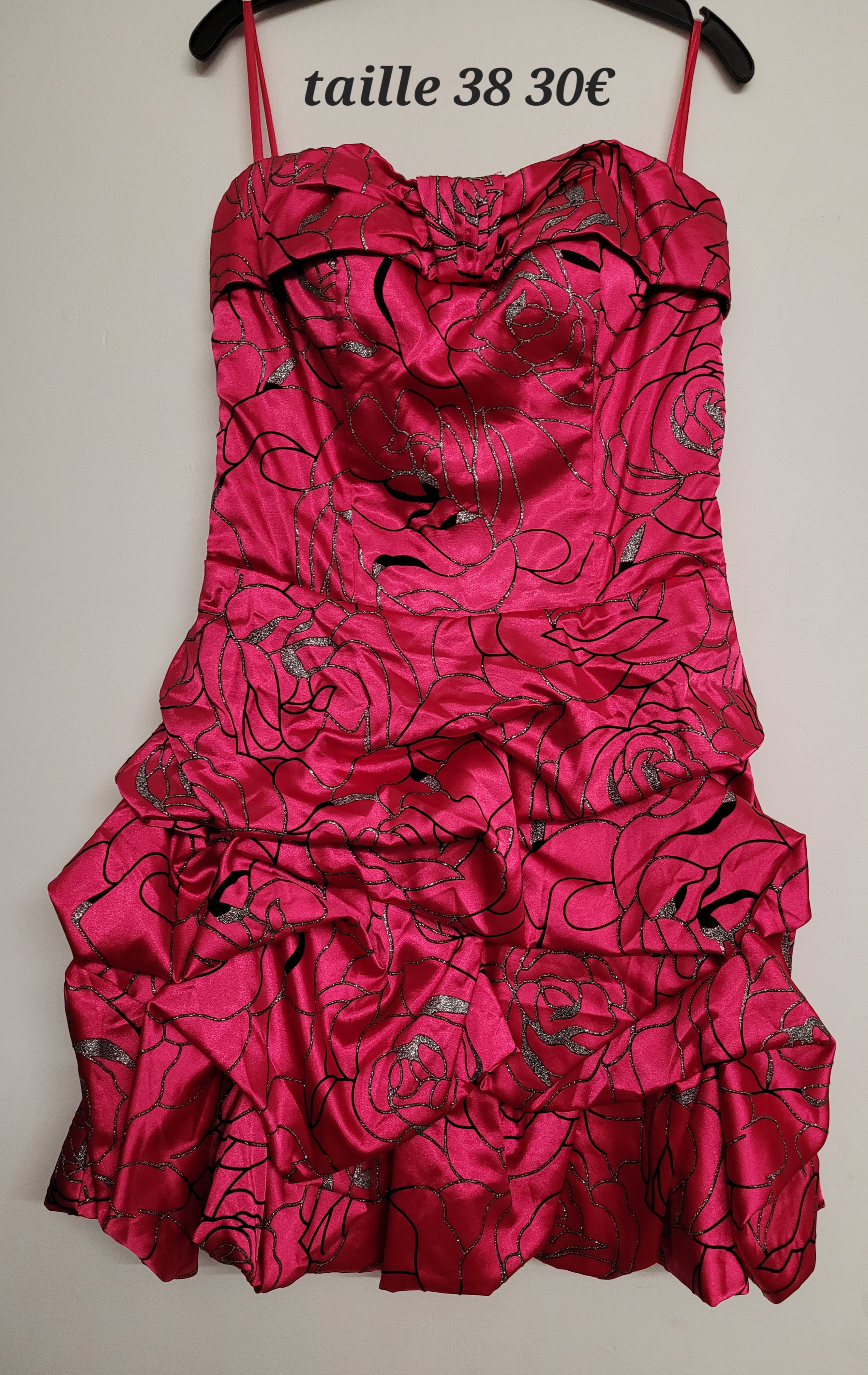 Vend robe de cocktail