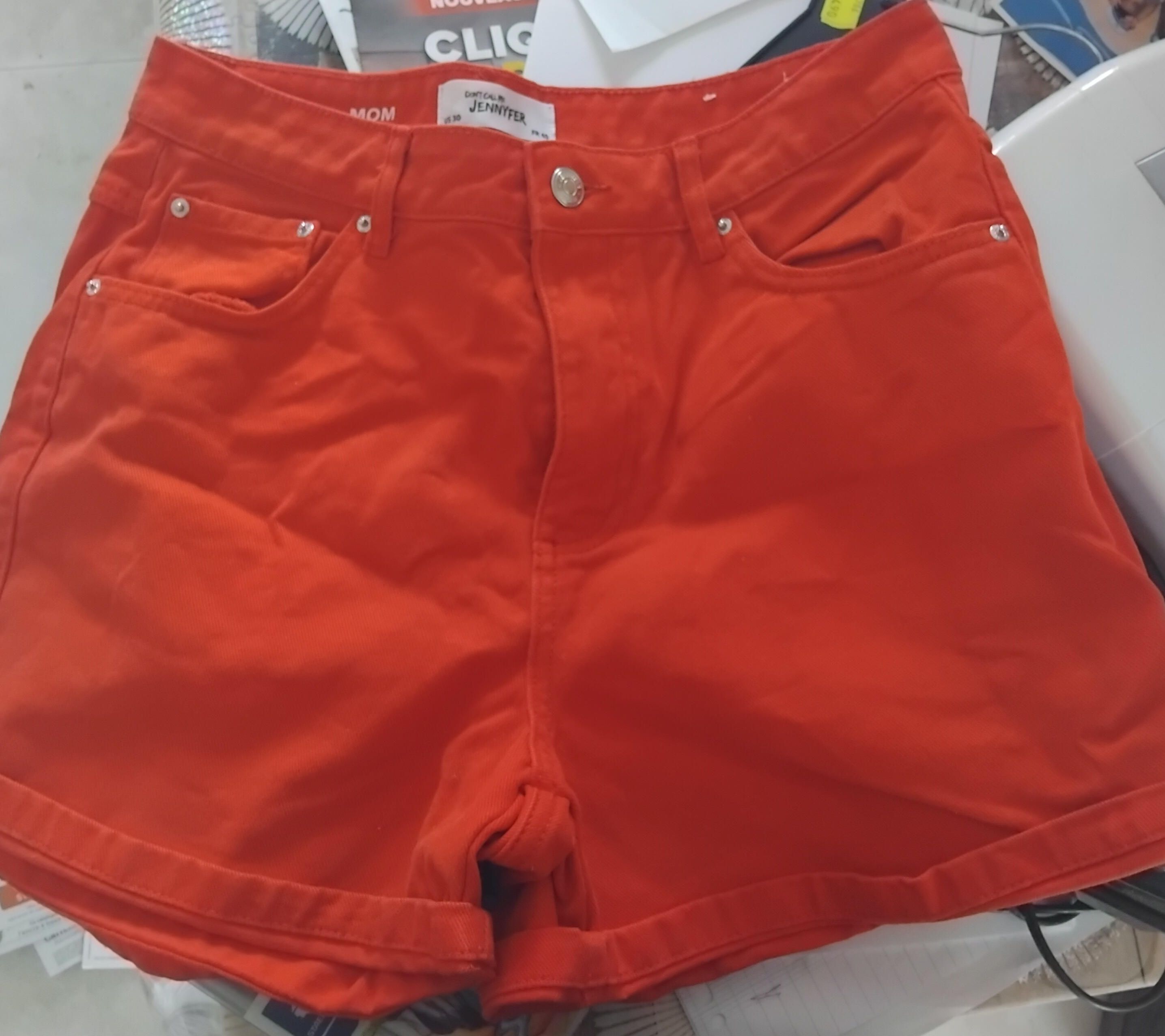 Short et salopette taille 38