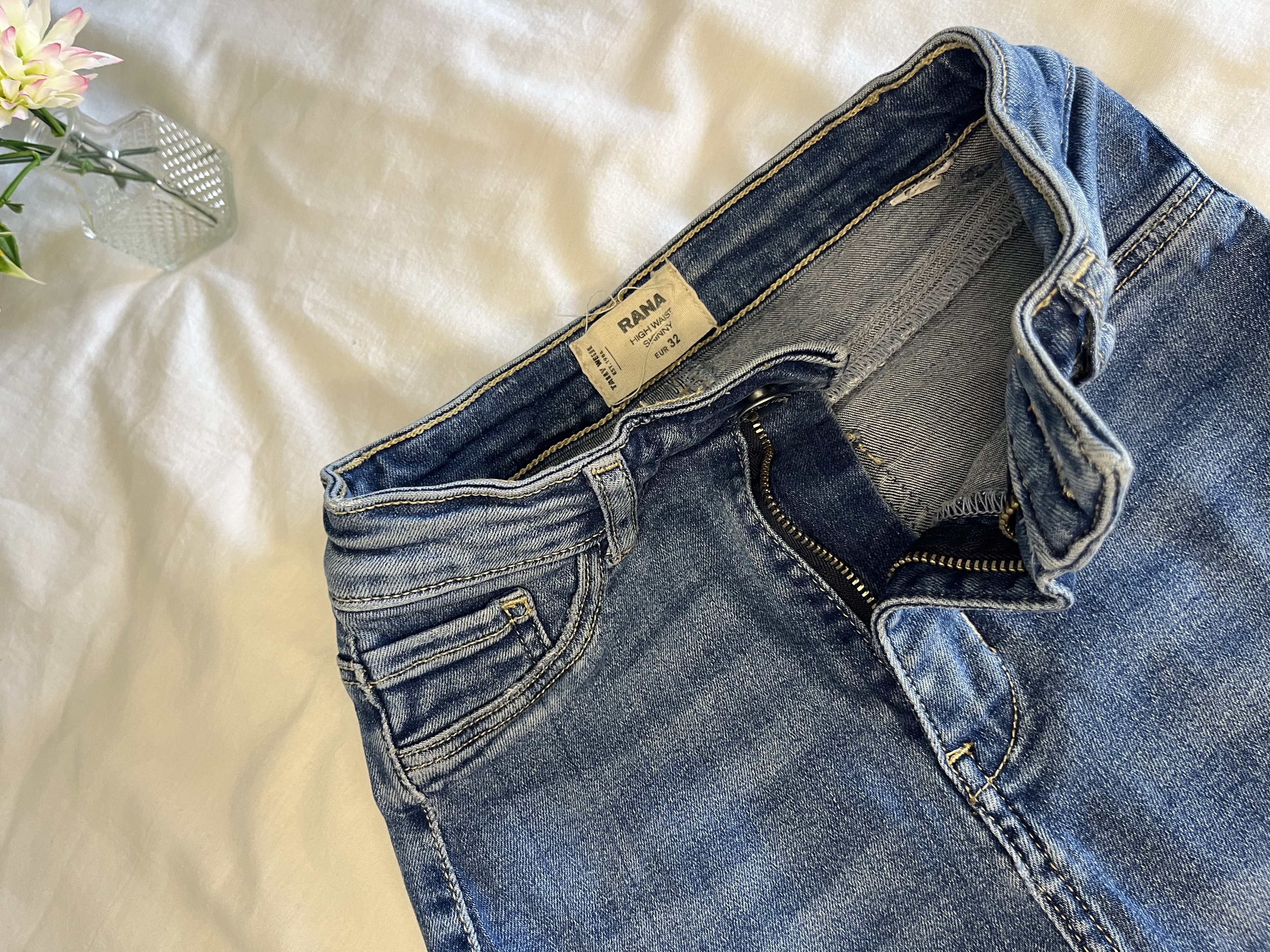 Jean skinny taille haute – T32