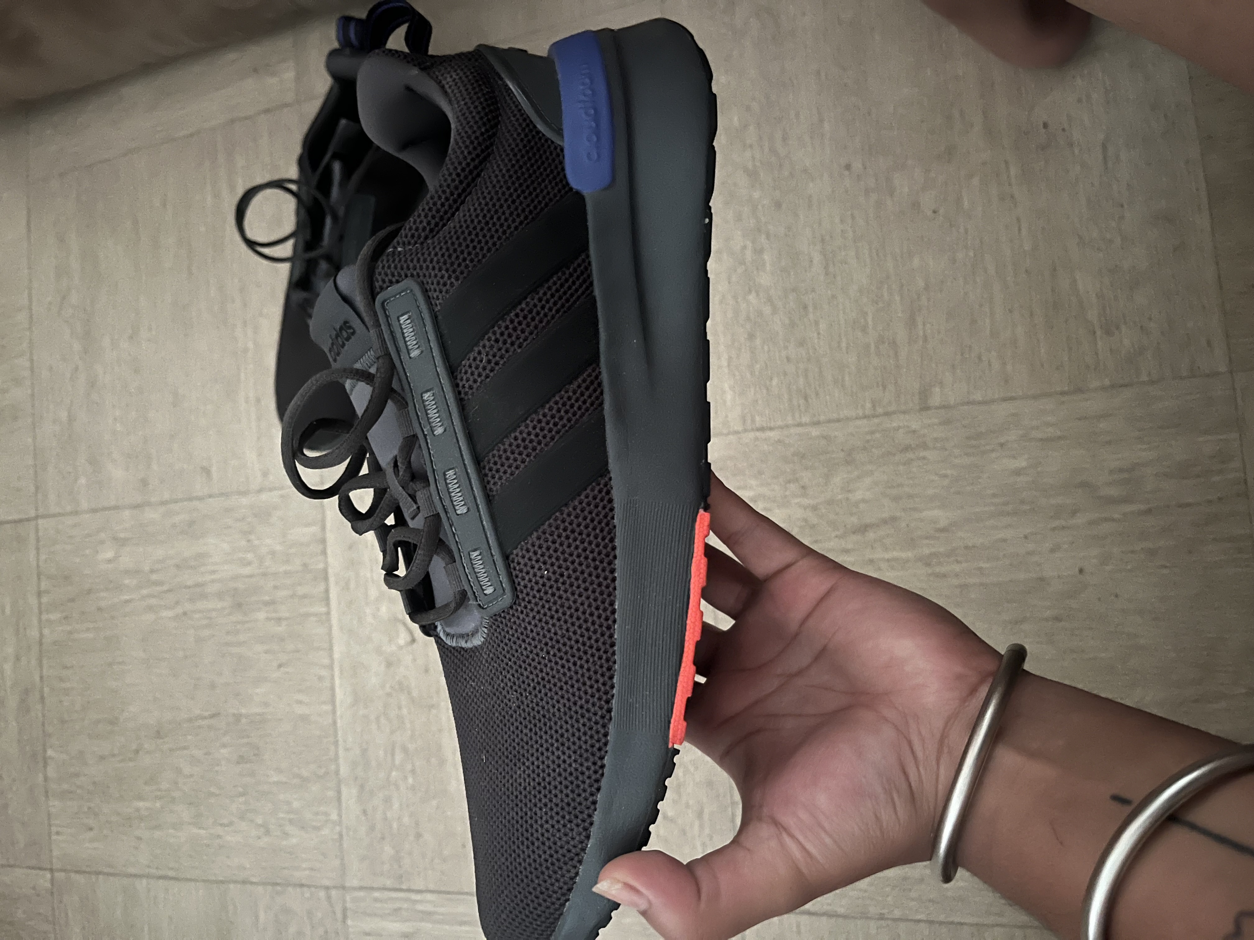 Basket adidas