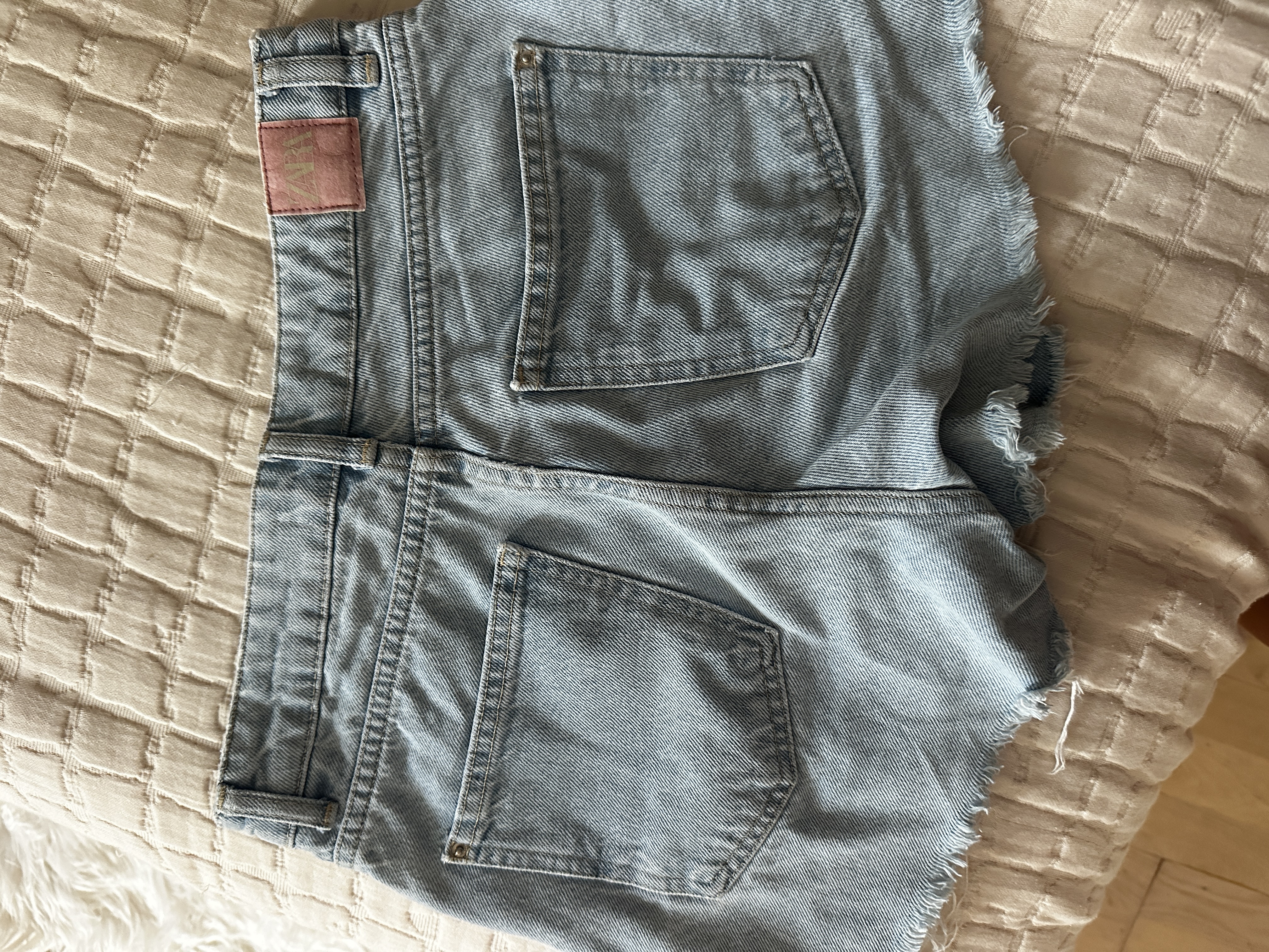 Jupe short Zara