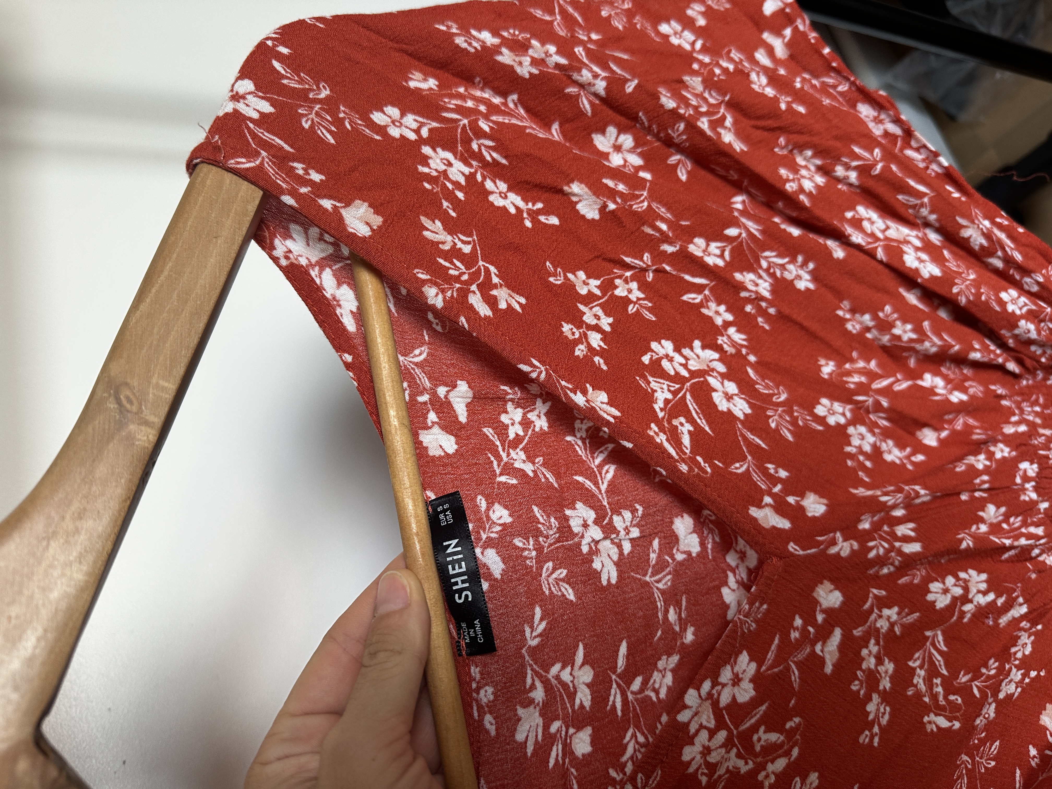 Robe longue rouge à fleurs Shein S