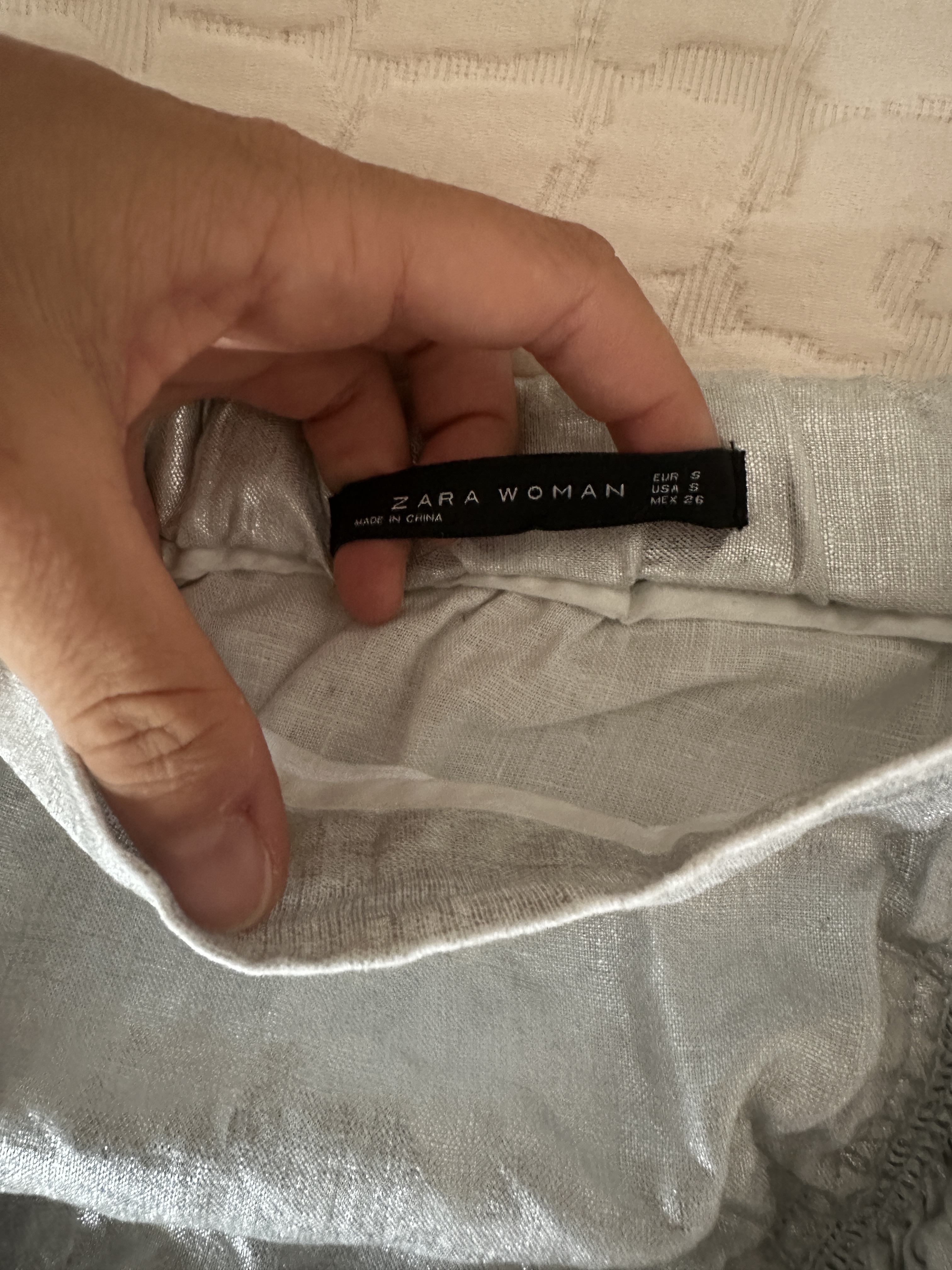 Jupe short argentée Zara S