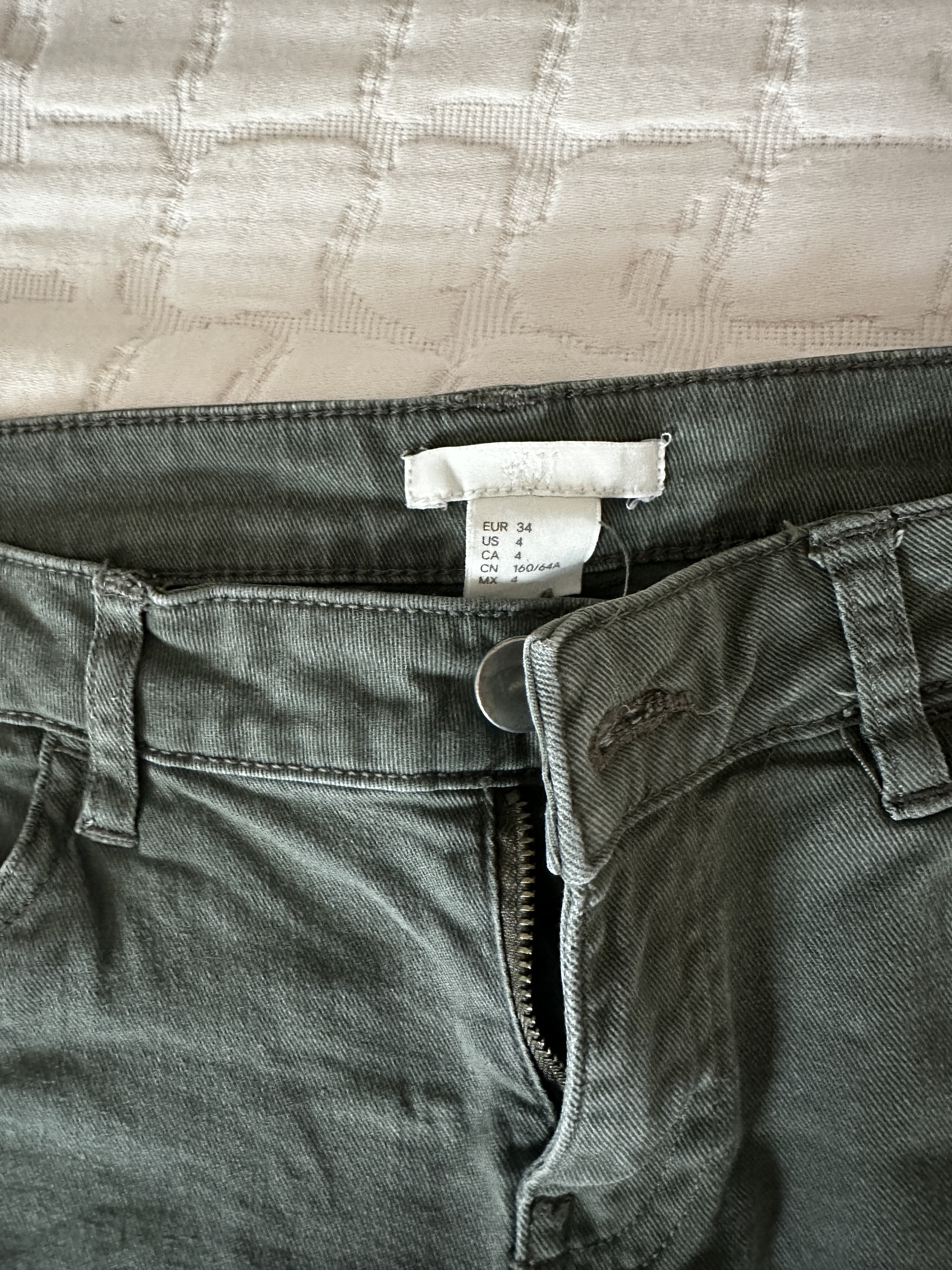Short en jean kaki H&M taille XS