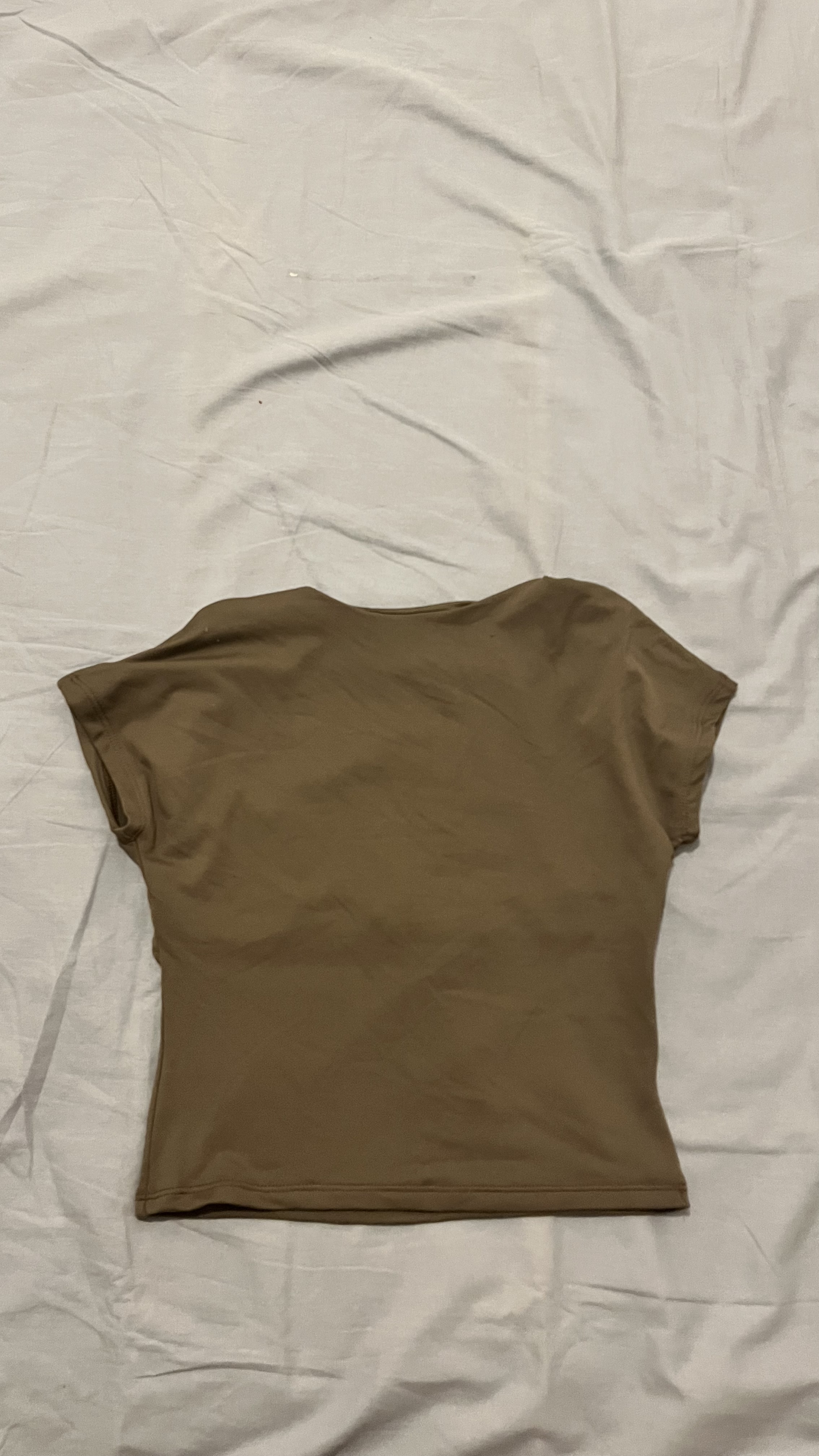 Haut marron dos nus