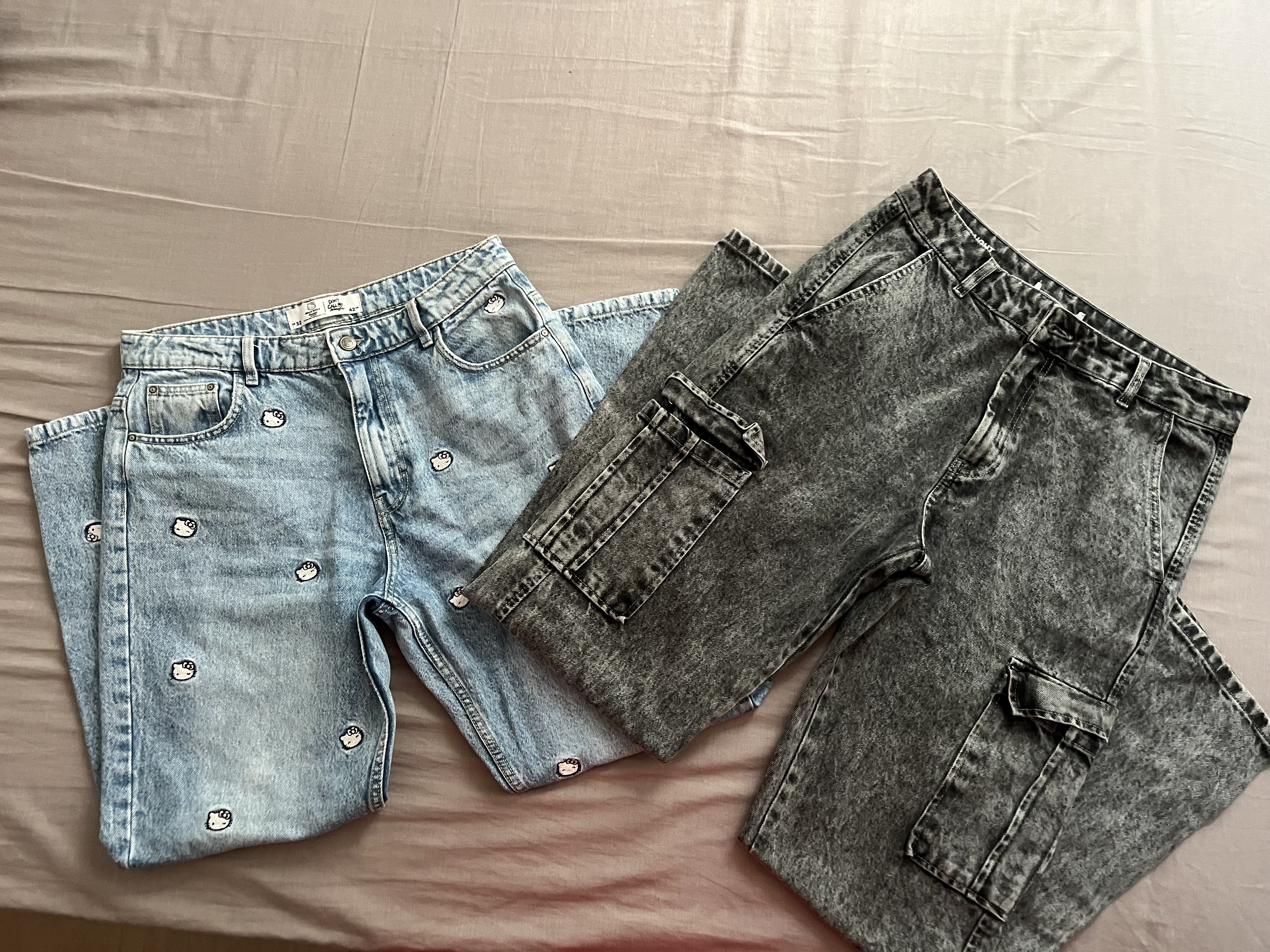 2 jeans à vendre