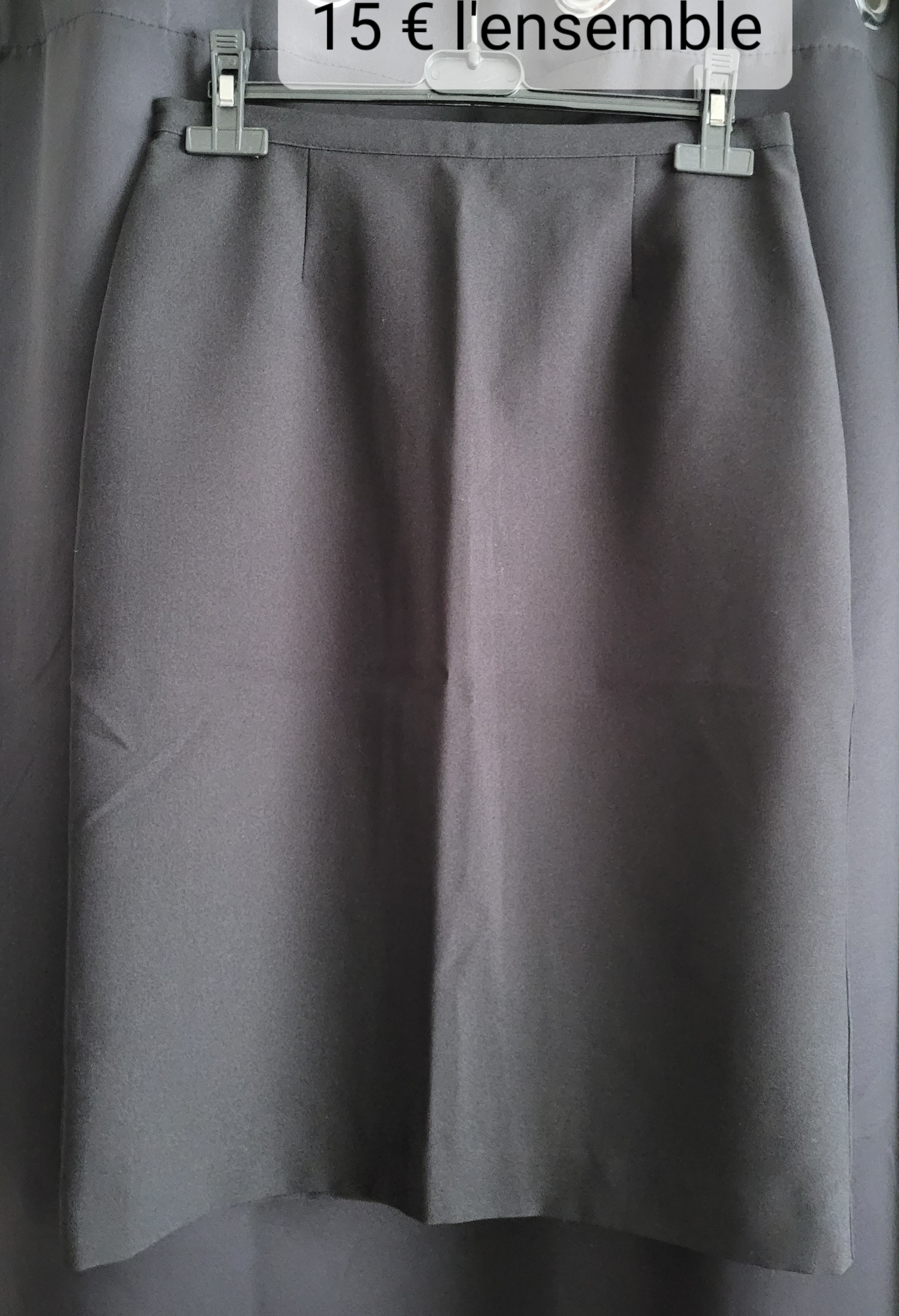 Vend ensemble veste et jupe