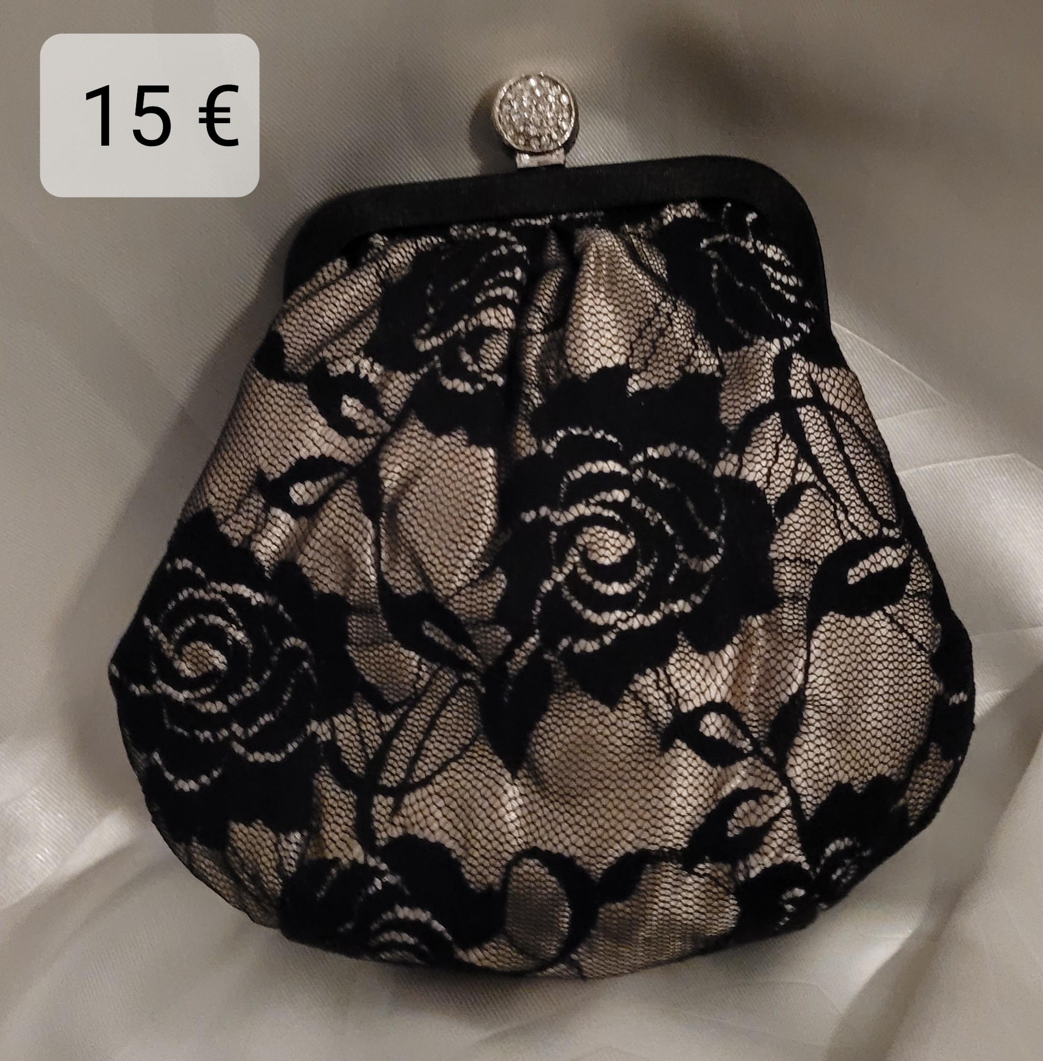 Vend ensemble bustier, Boléro et jupe
