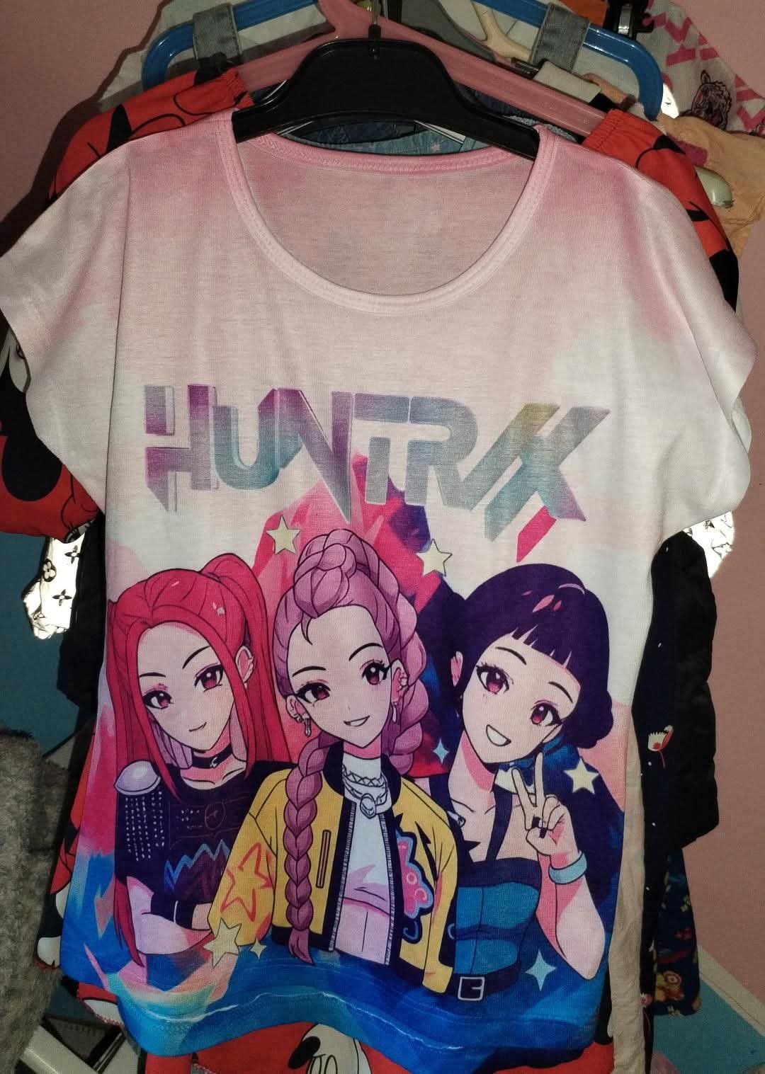 T-shirt Kpop