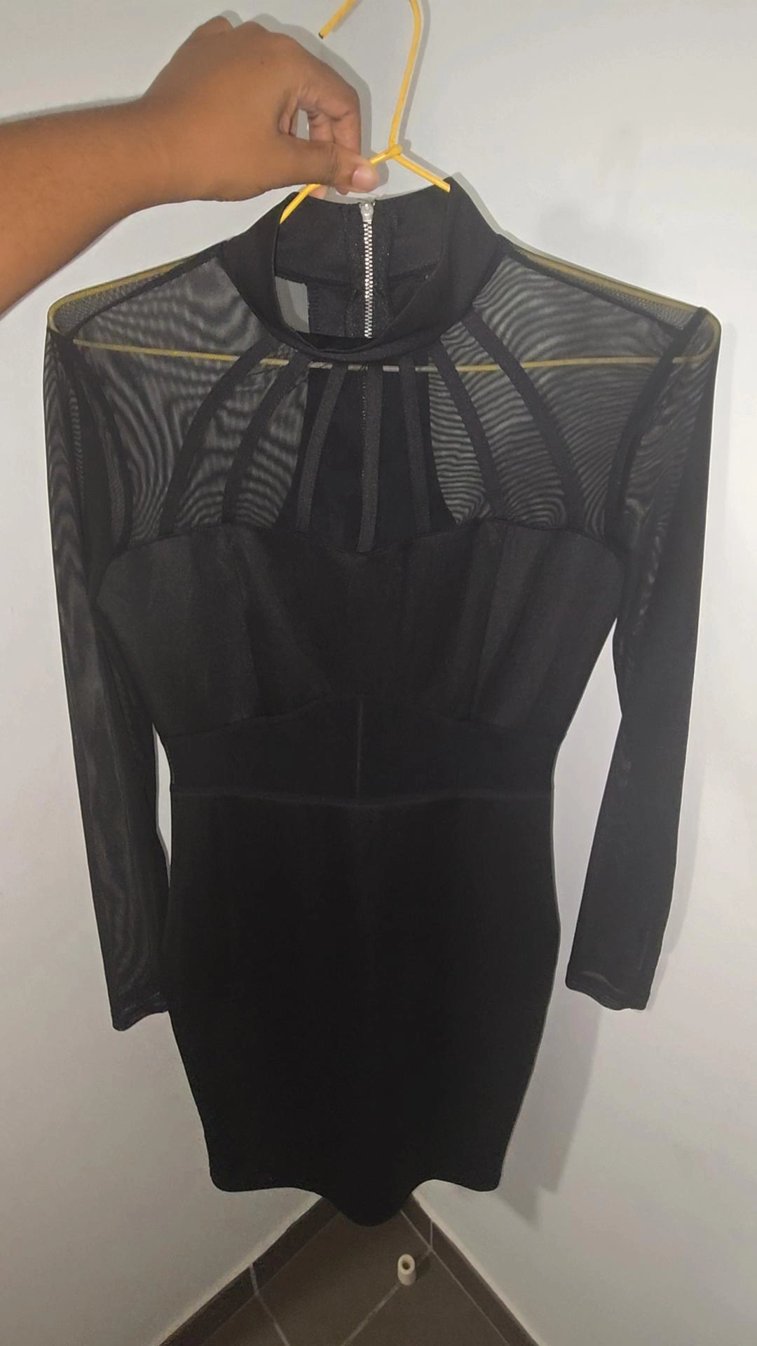 Robe noir