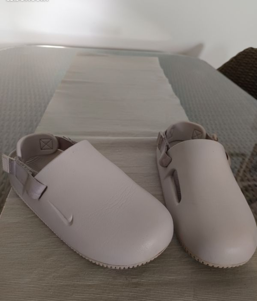 Crocs Nike