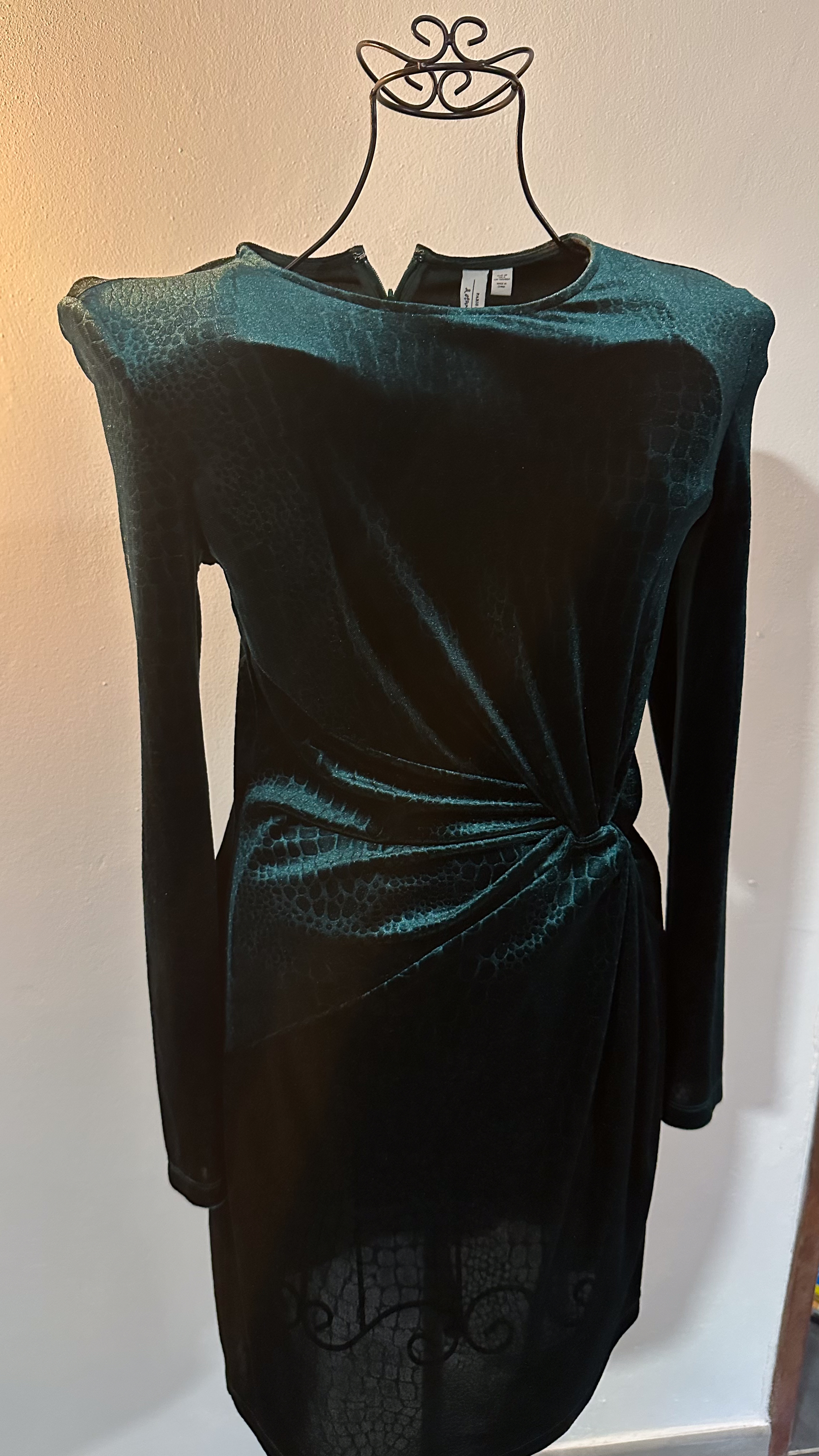 Robe courte - velours/satiné - vert sapin imprimé serpent -
