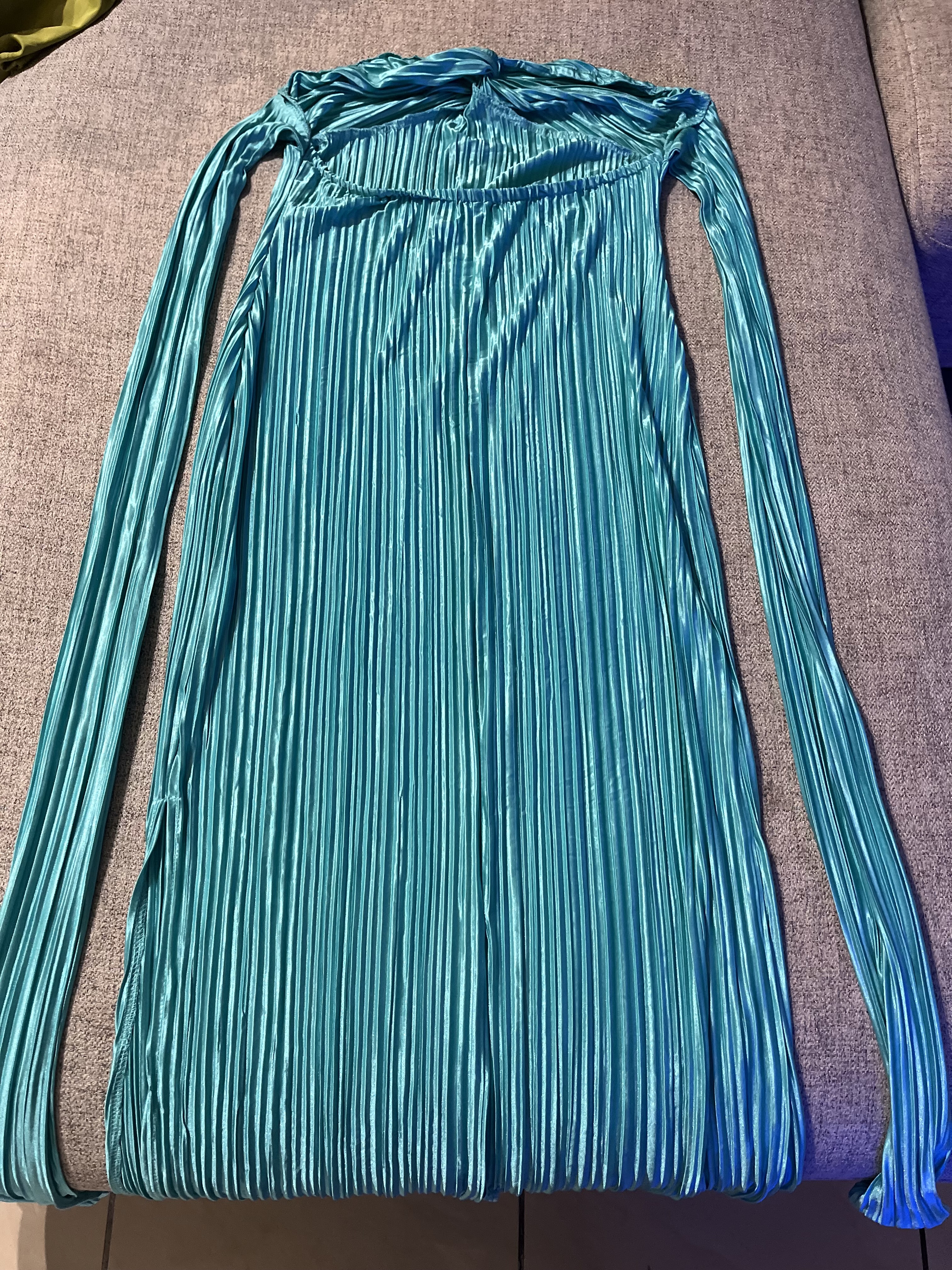 Robe longue manche