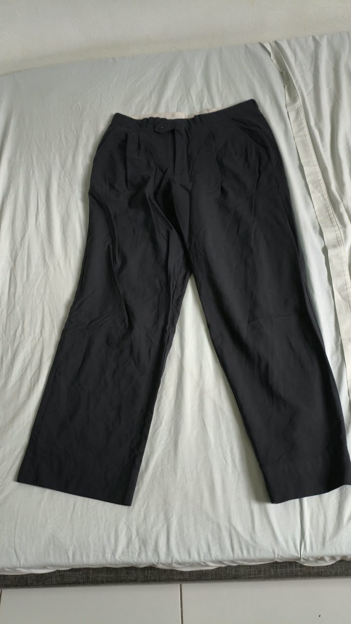 Pantalon noir — 44