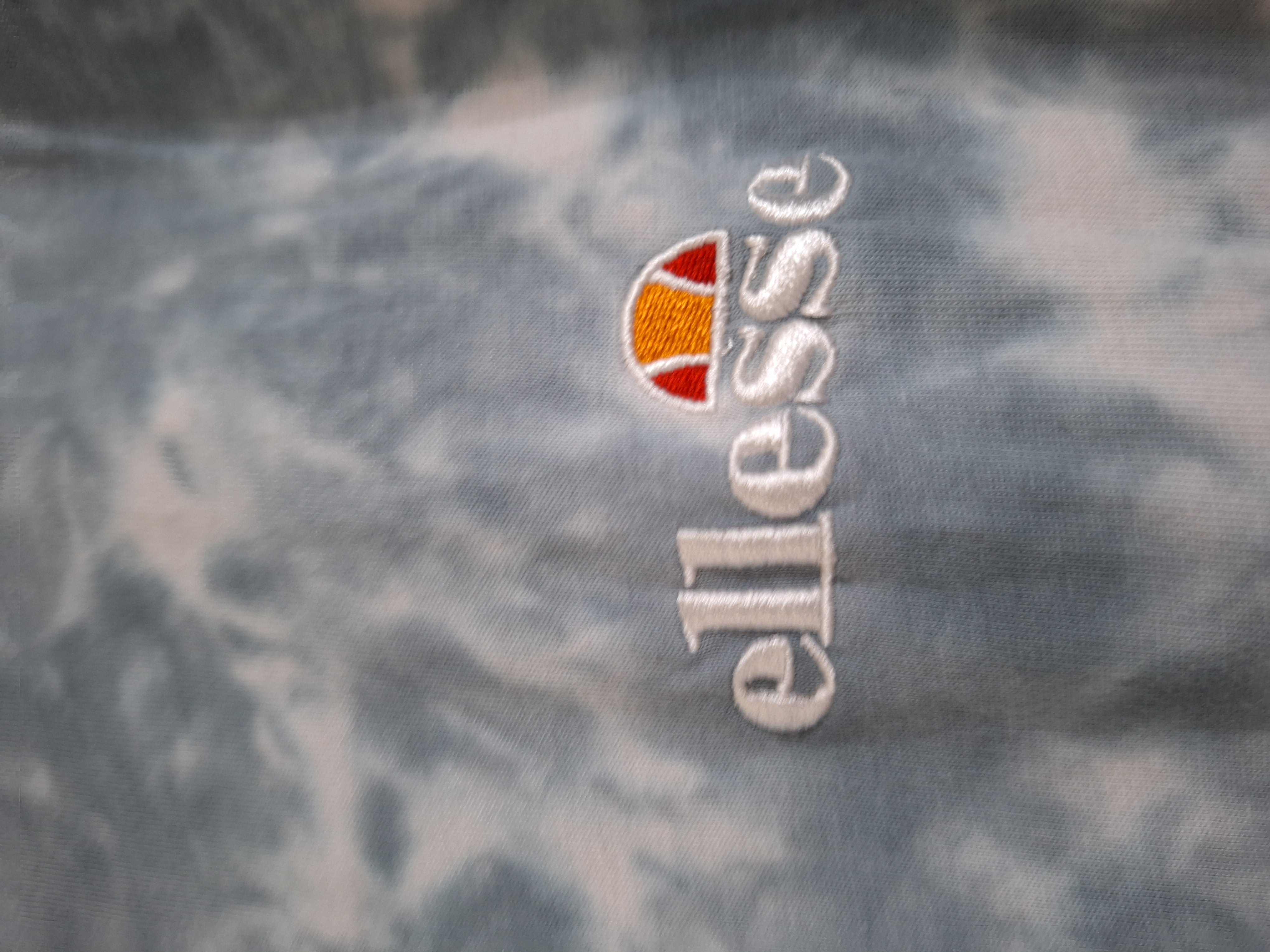 Robe tee shirt  ellesse xl