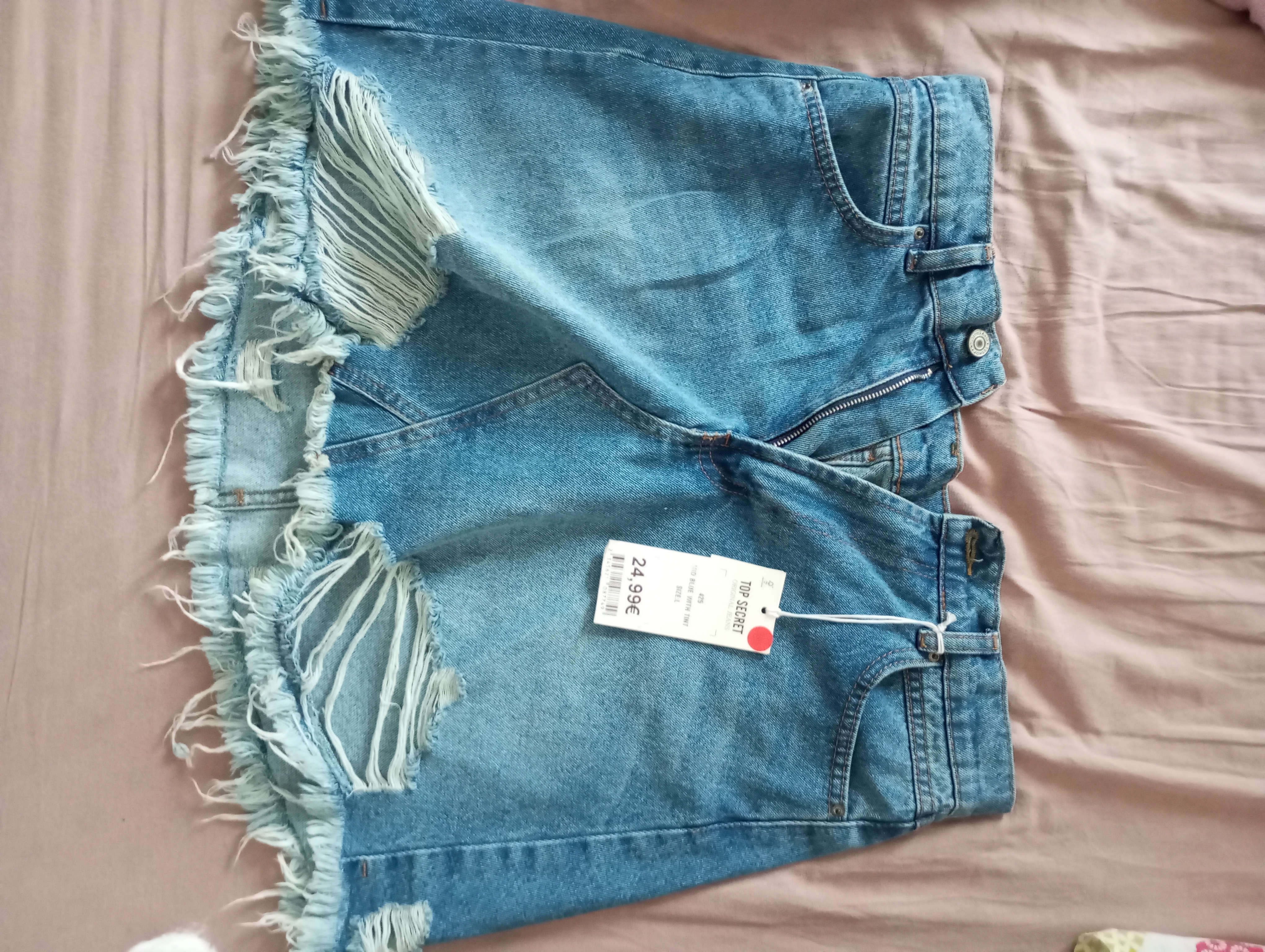 Vend jupes neufs