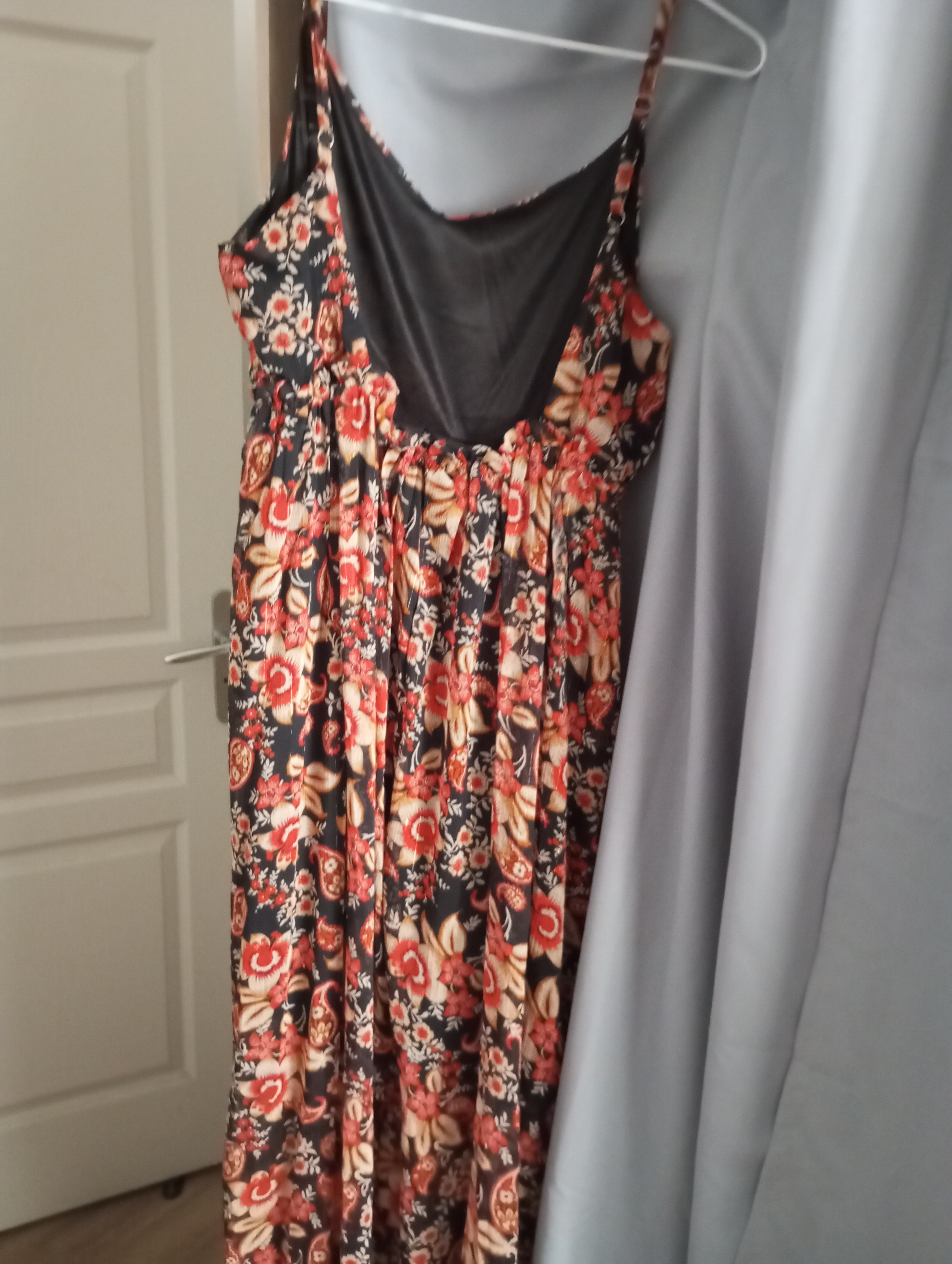 Vend robe neuf
