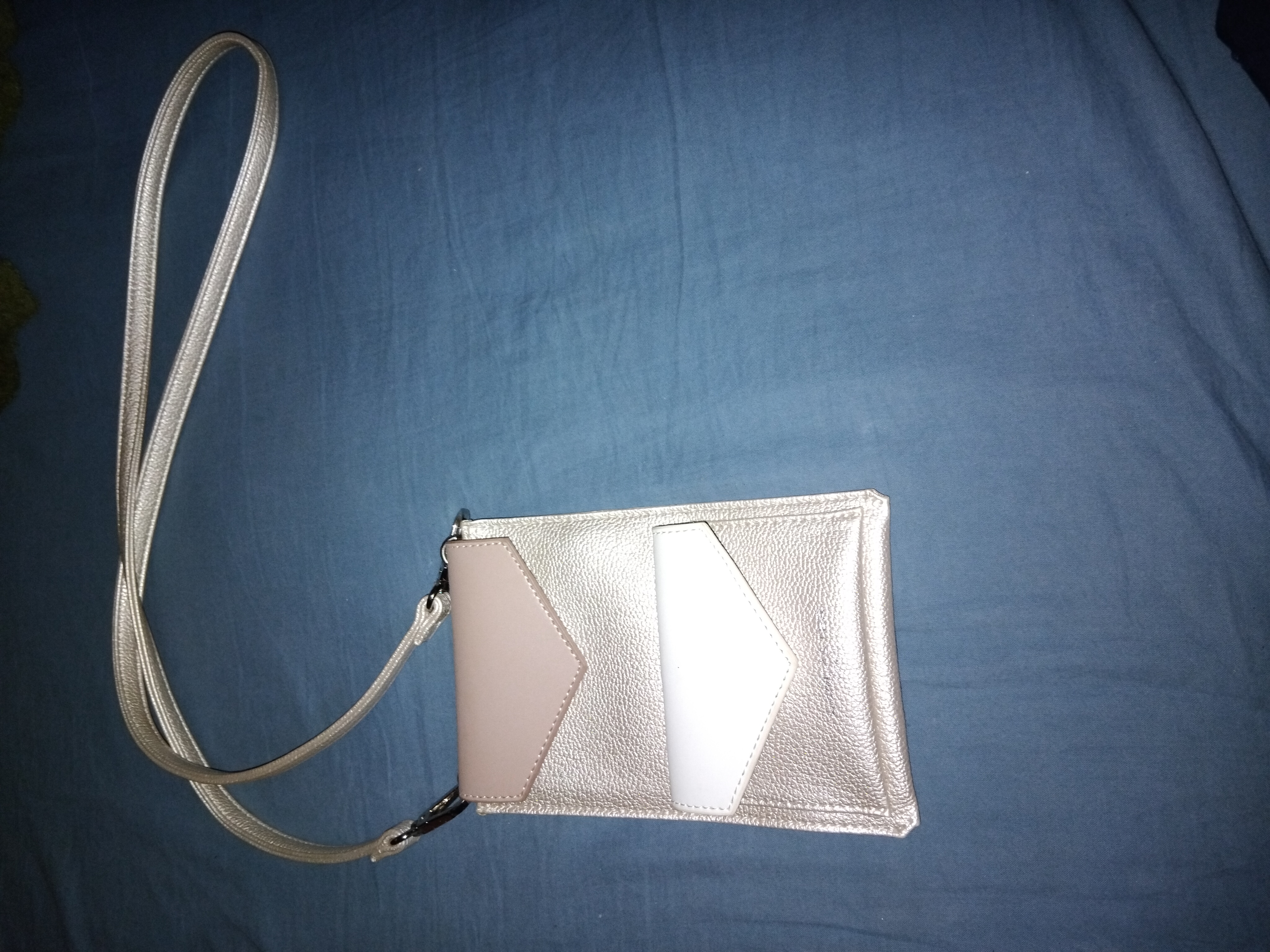 Pochette téléphone