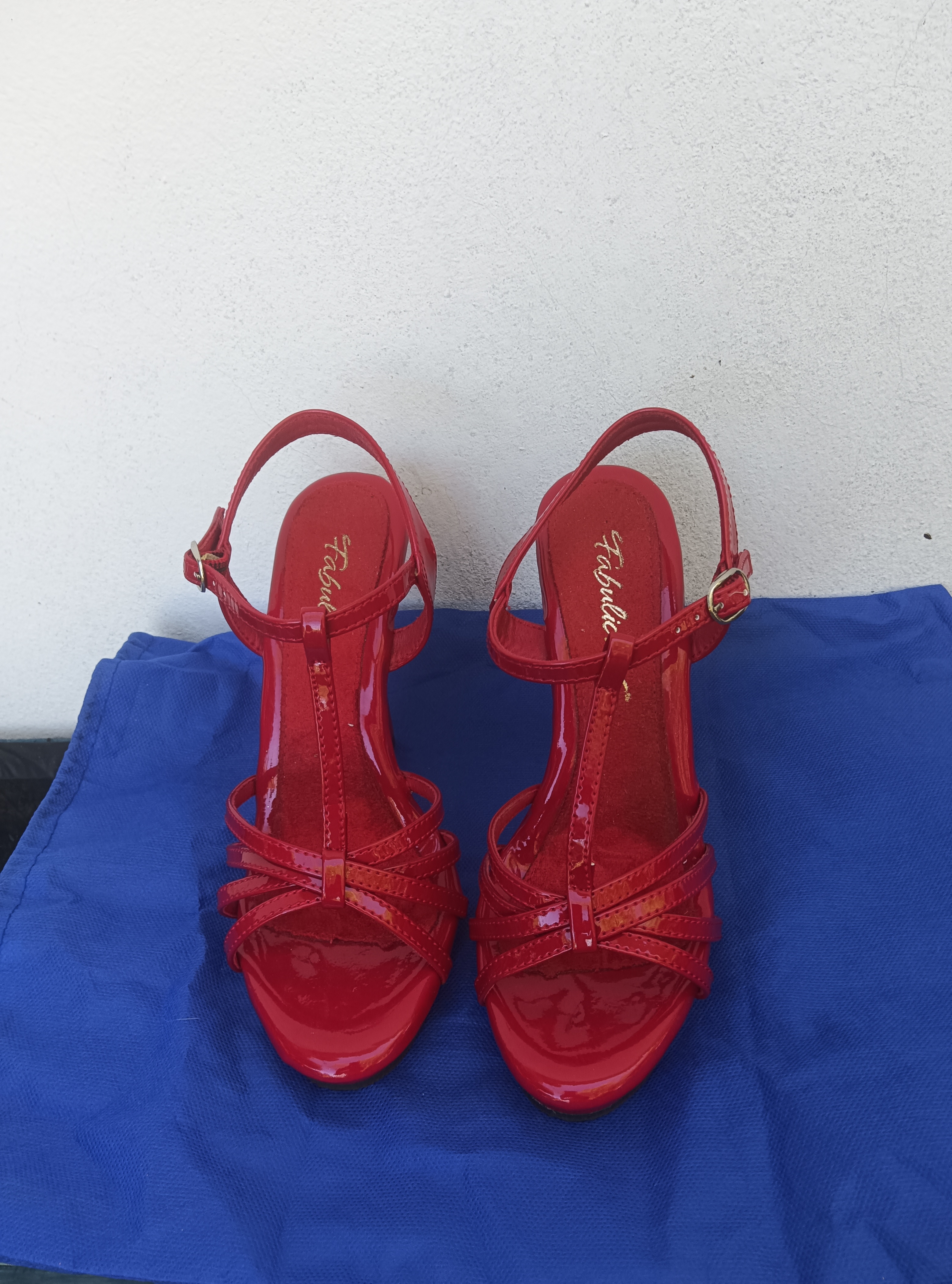 Chaussures haut talon marque Fabulicious