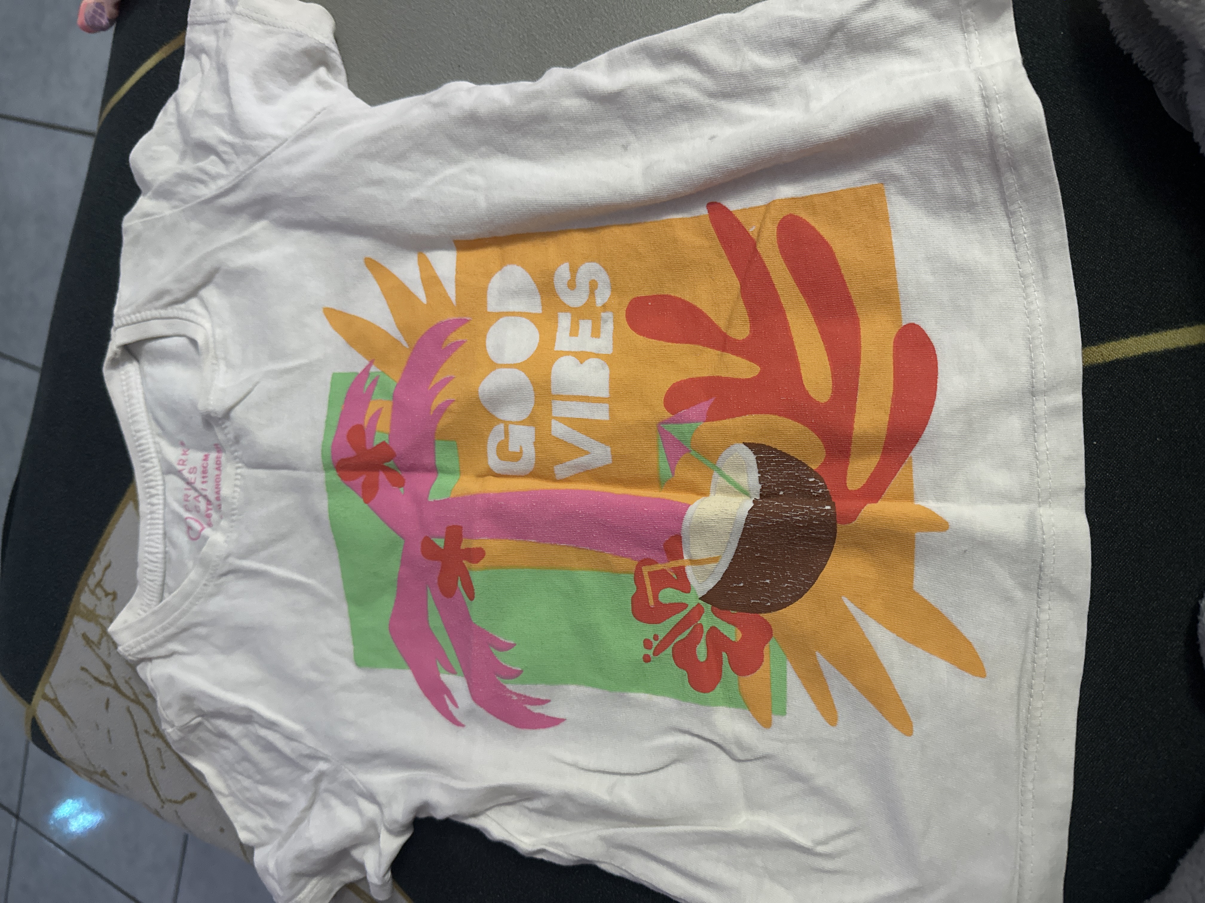 Tee shirt