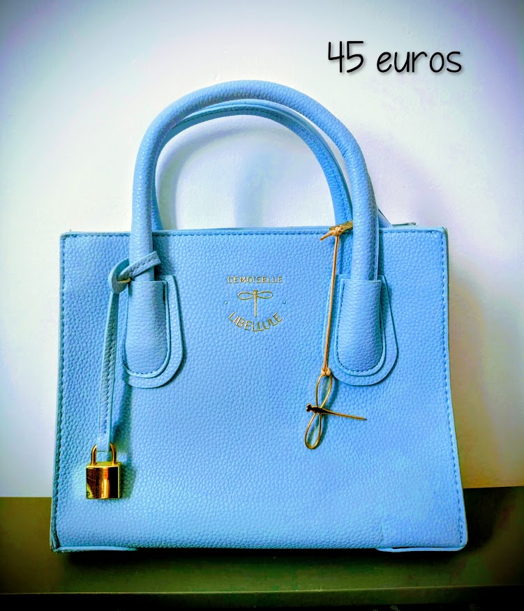 Sac à main , bleu ciel , NEUF