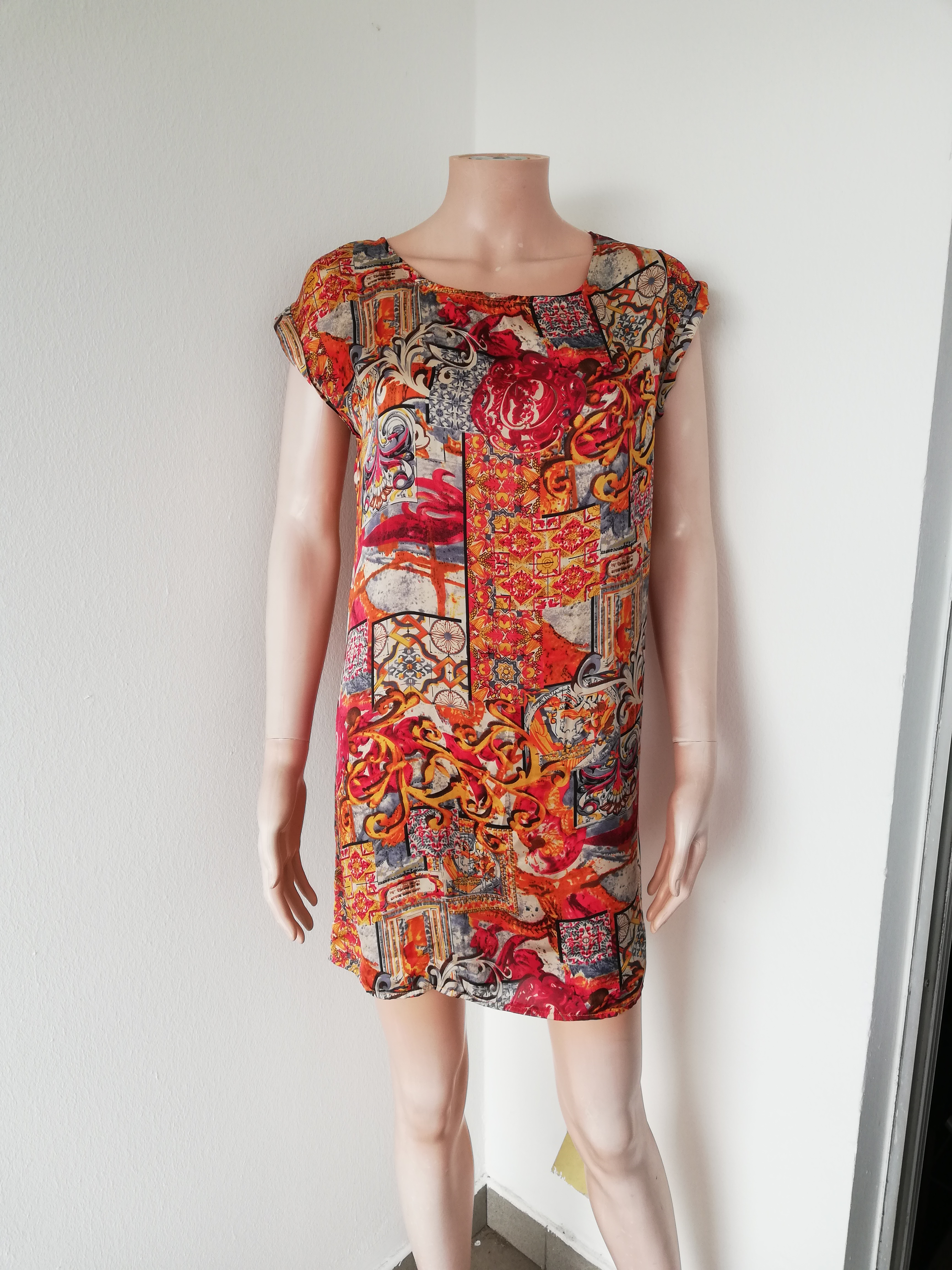 Divers robes imprimés taille 36