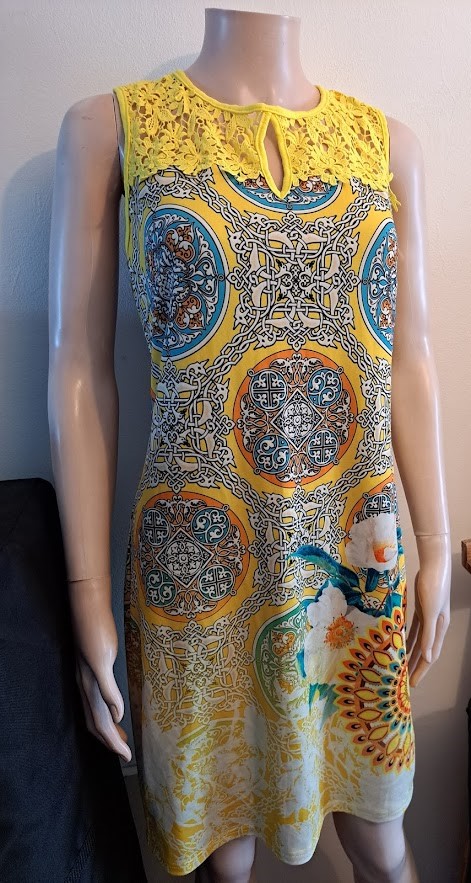 Robe imprimée jaune t38