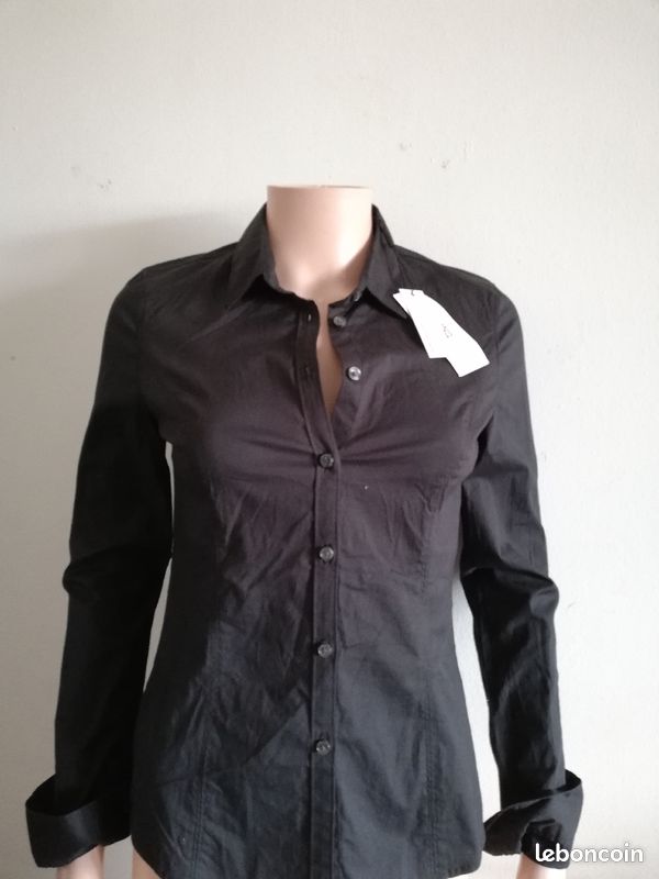 Chemisier femme Calvin Klein , t36 NEUF