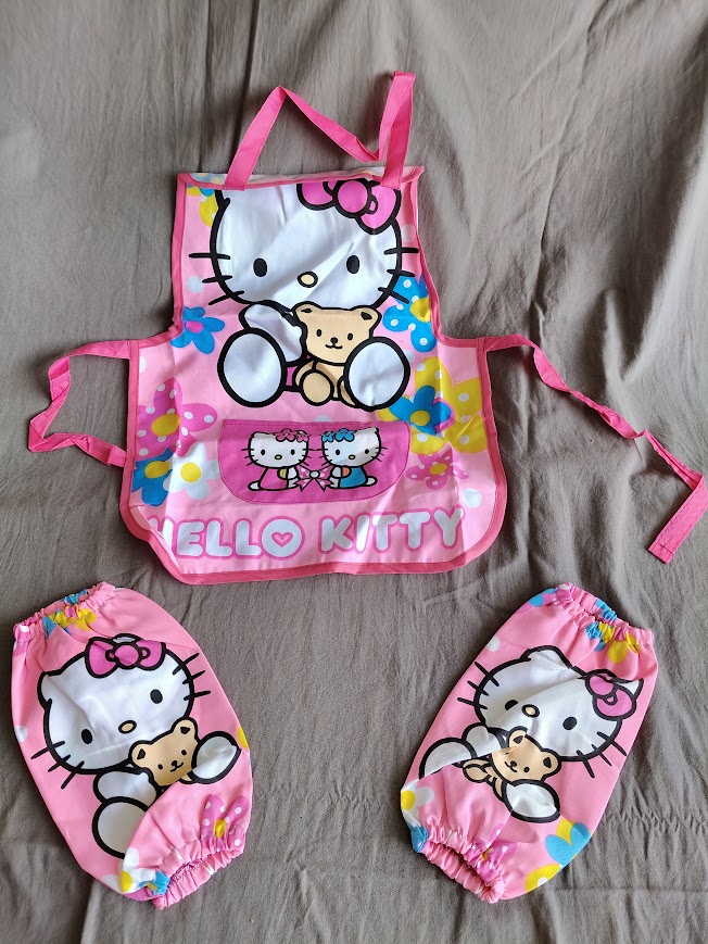 tablier plus manchettes fillette HELLO KITTY