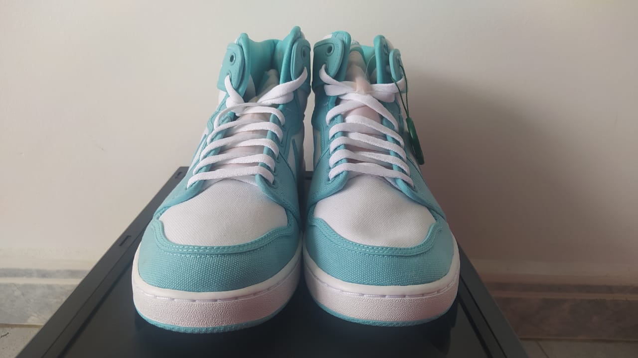 Basket jordan Bleu