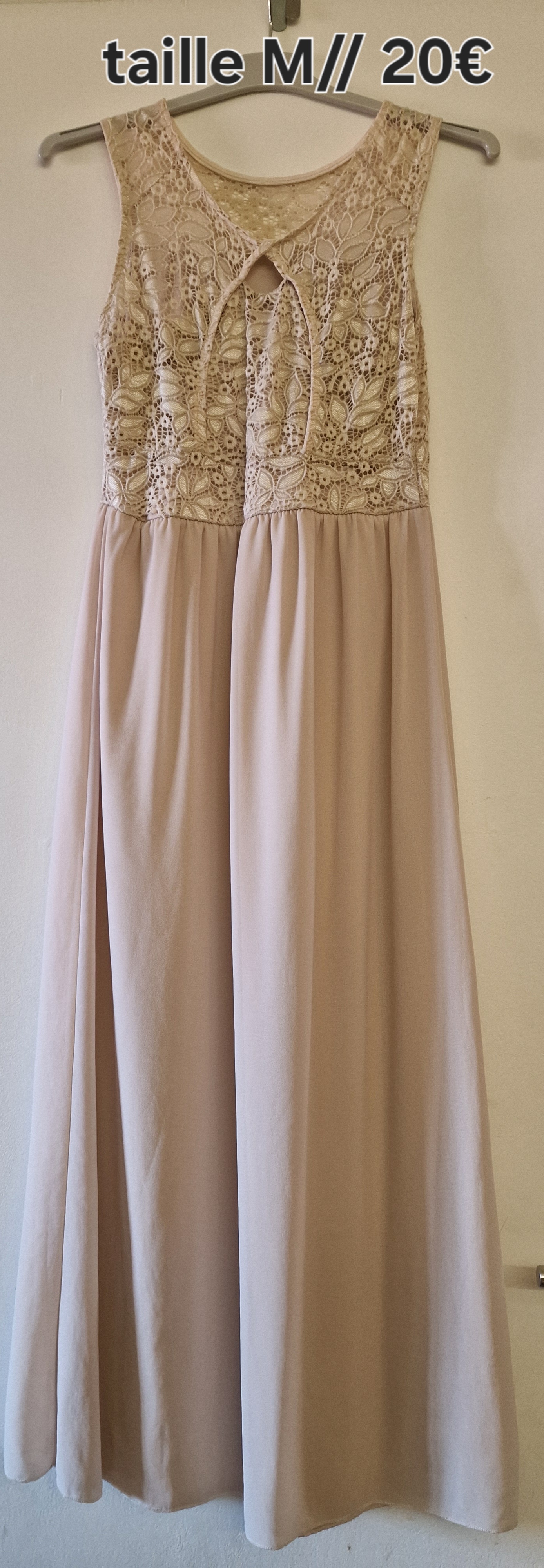 Vend robe taille unique
