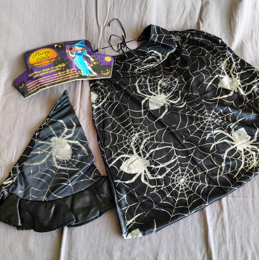 Cape et chapeau sorciére fillette NEUF