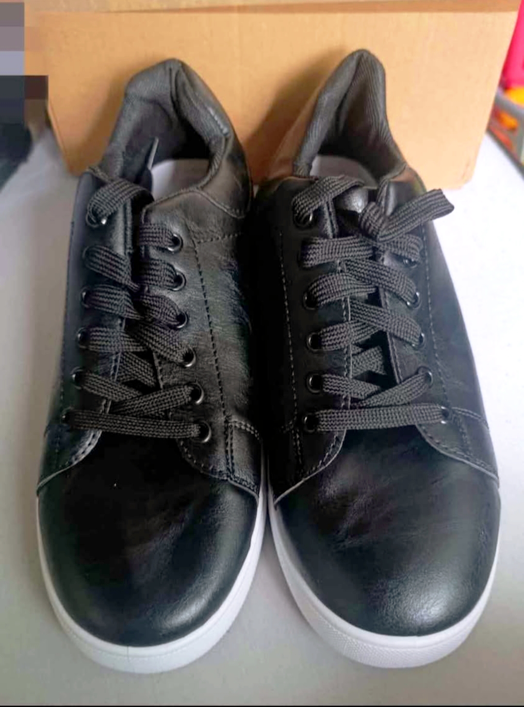 Basket Noir inspi Neuf