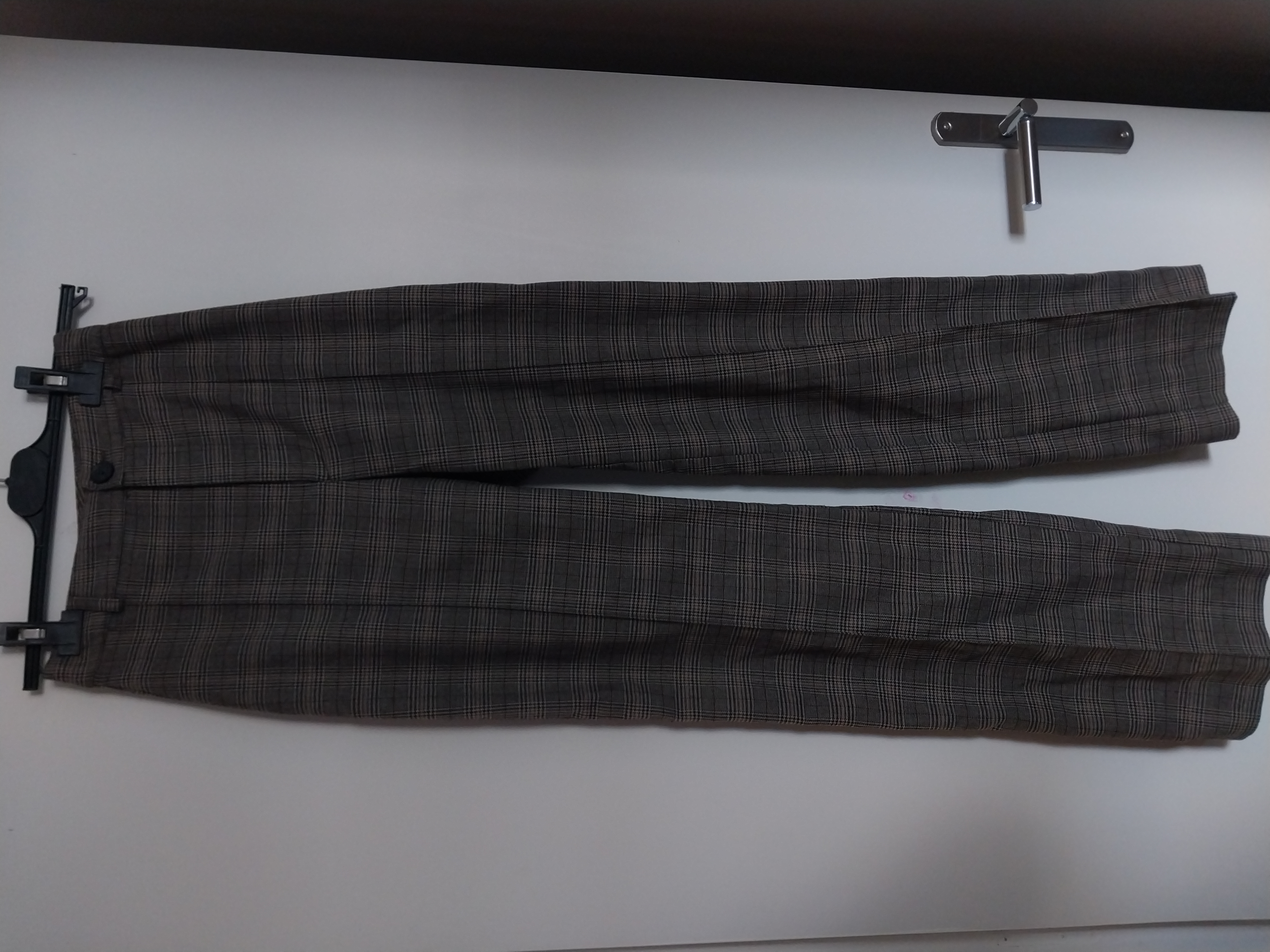 Beau pantalon cintré Pull and Bear taille S