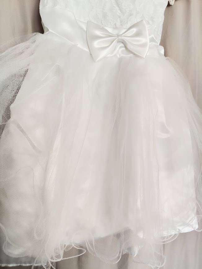 Robe cérémonie enfant 5/6 ans NEUF