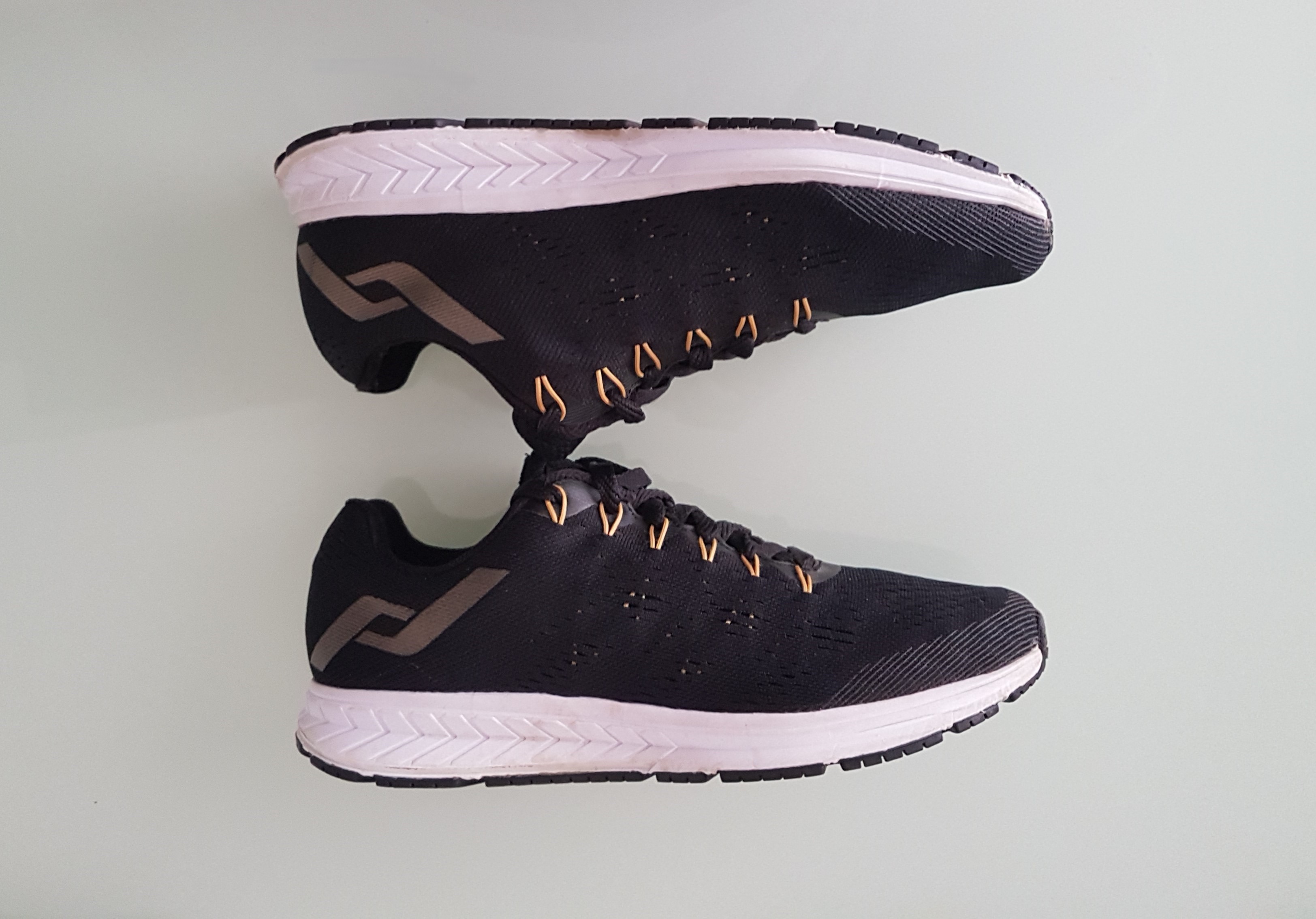 BASKETS PRO TOUCH