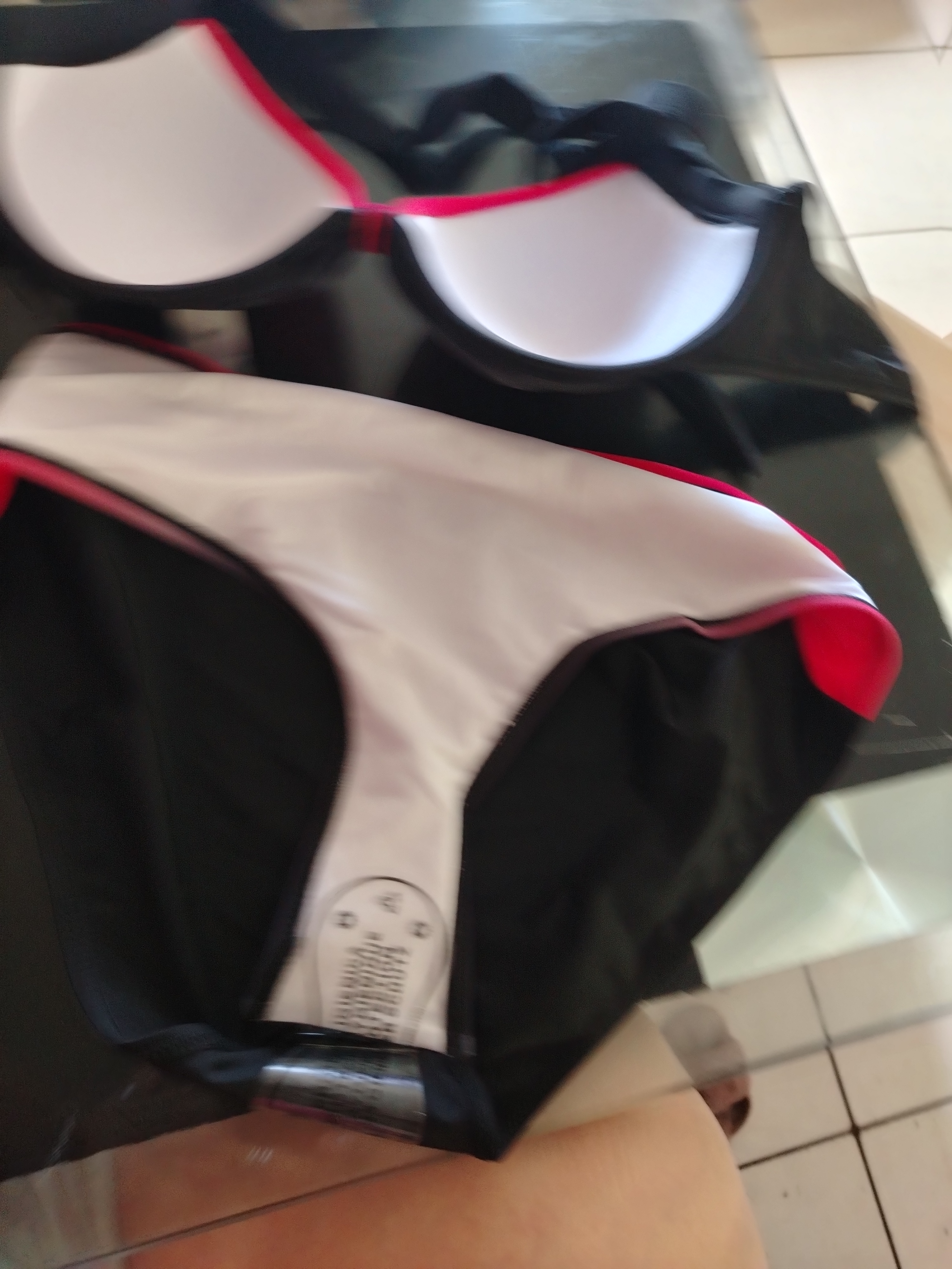 Maillot de bain taille M
